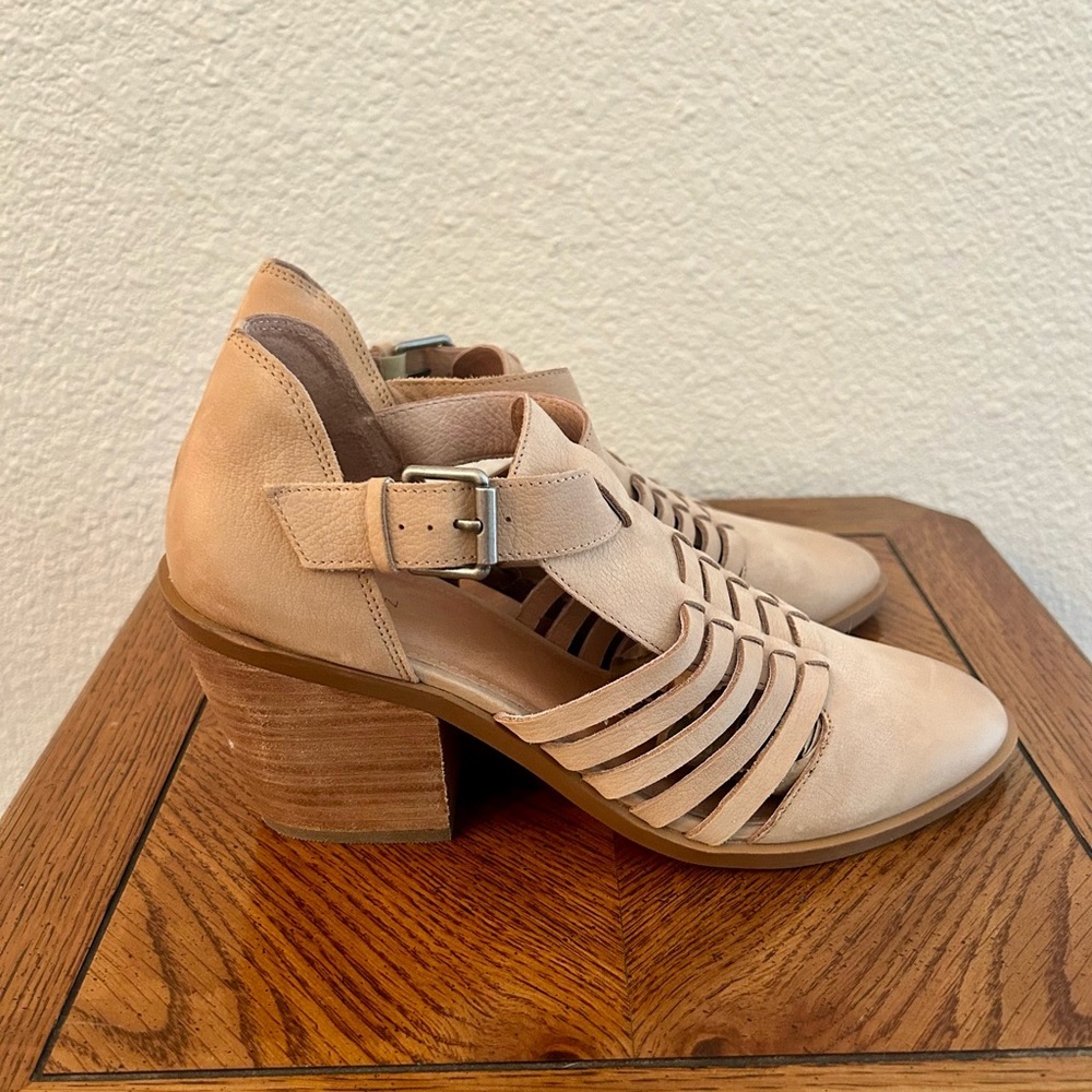 Caslon Blush Tan Cutout Ankle Booties